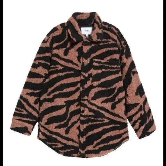 Pistola Lynn Oversized Shearling Jacket - Picture 5 of 9